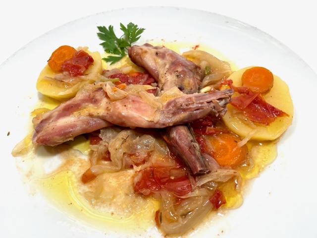 Baked rabbit shoulder