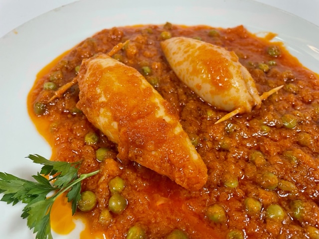 Calamara relleno a la catalana